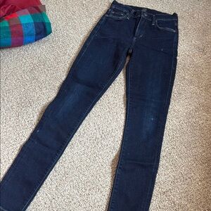 CITIZEN OF HUMANITY JEANS. Smoke and pet free home , comfortable!!!